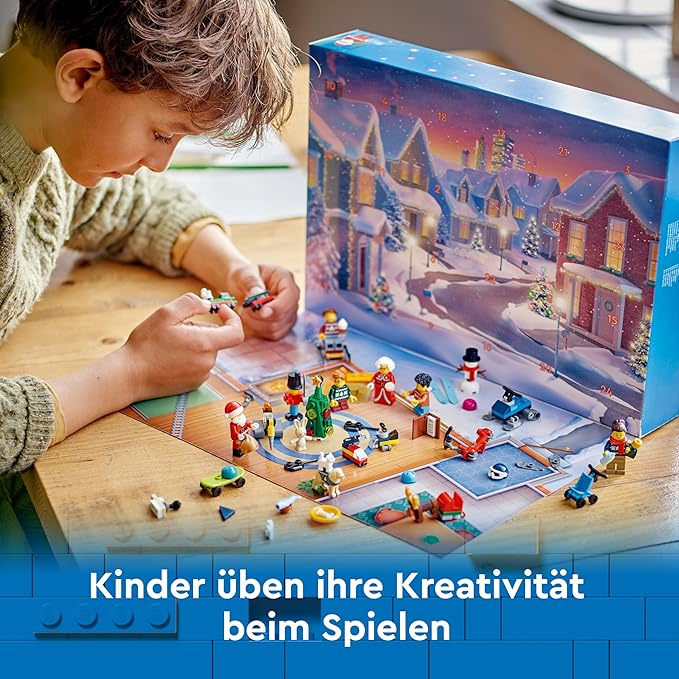 LEGO City Adventskalender 2024, Adventsgeschenk für Kinder ab 5 Jahren, 24 Überraschungen, Minifiguren in Weihnachtspullis, Weihnachtsmann und Frau Weihnachtsmann, Geschenk zu Weihnachten 60436