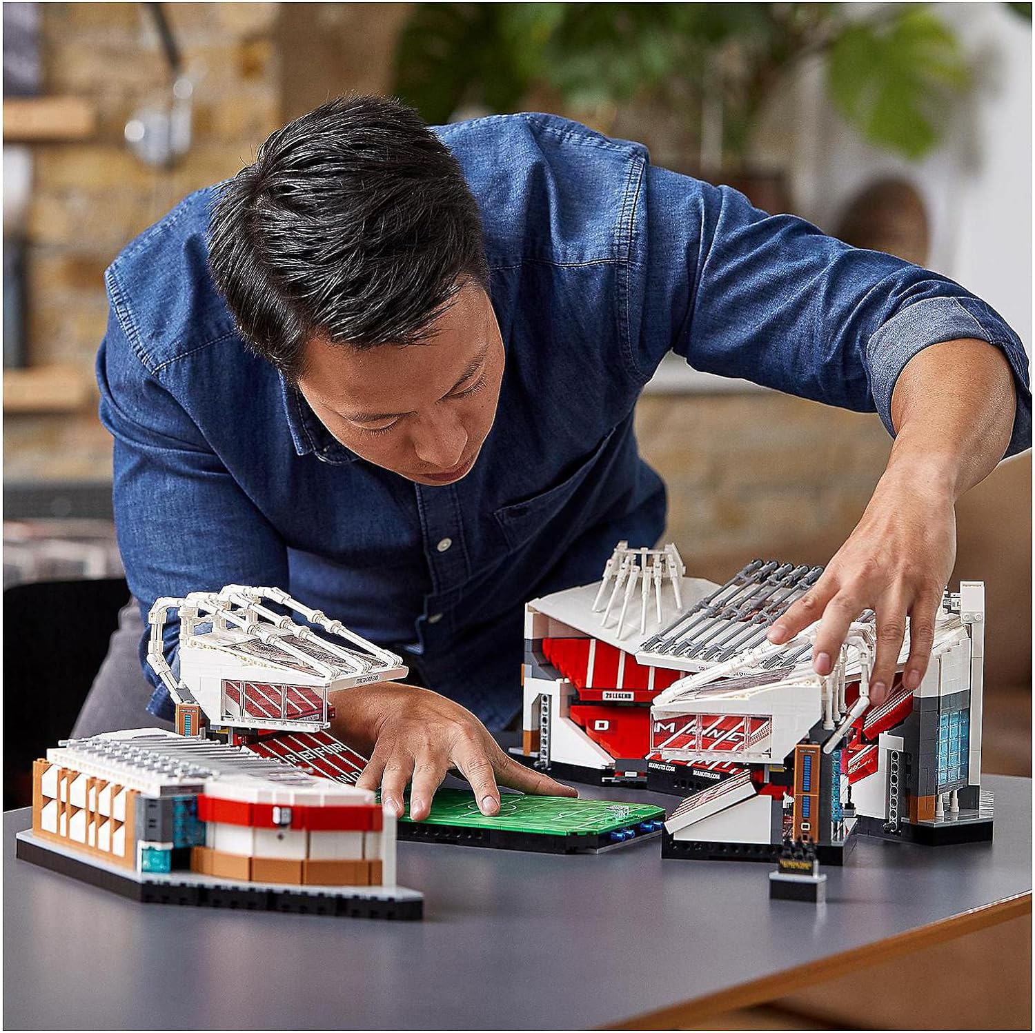 LEGO Creator Expert - Old Trafford - Manchester United LEGO Creator Expert - Old Trafford - Manchester United
