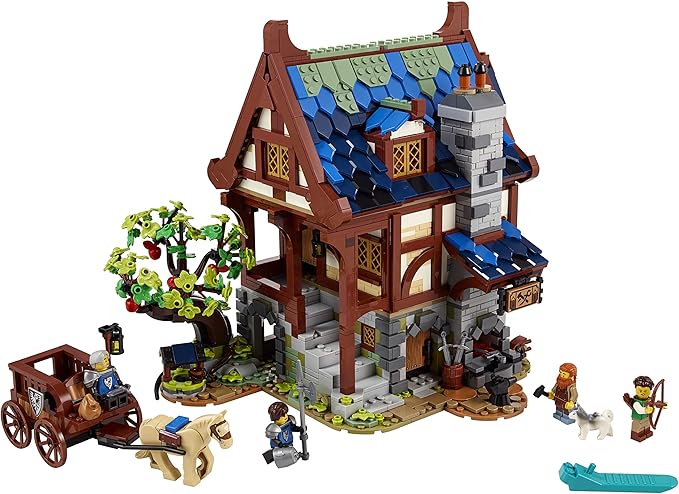 LEGO« Ideas - Mittelalterliche Schmiede 21325