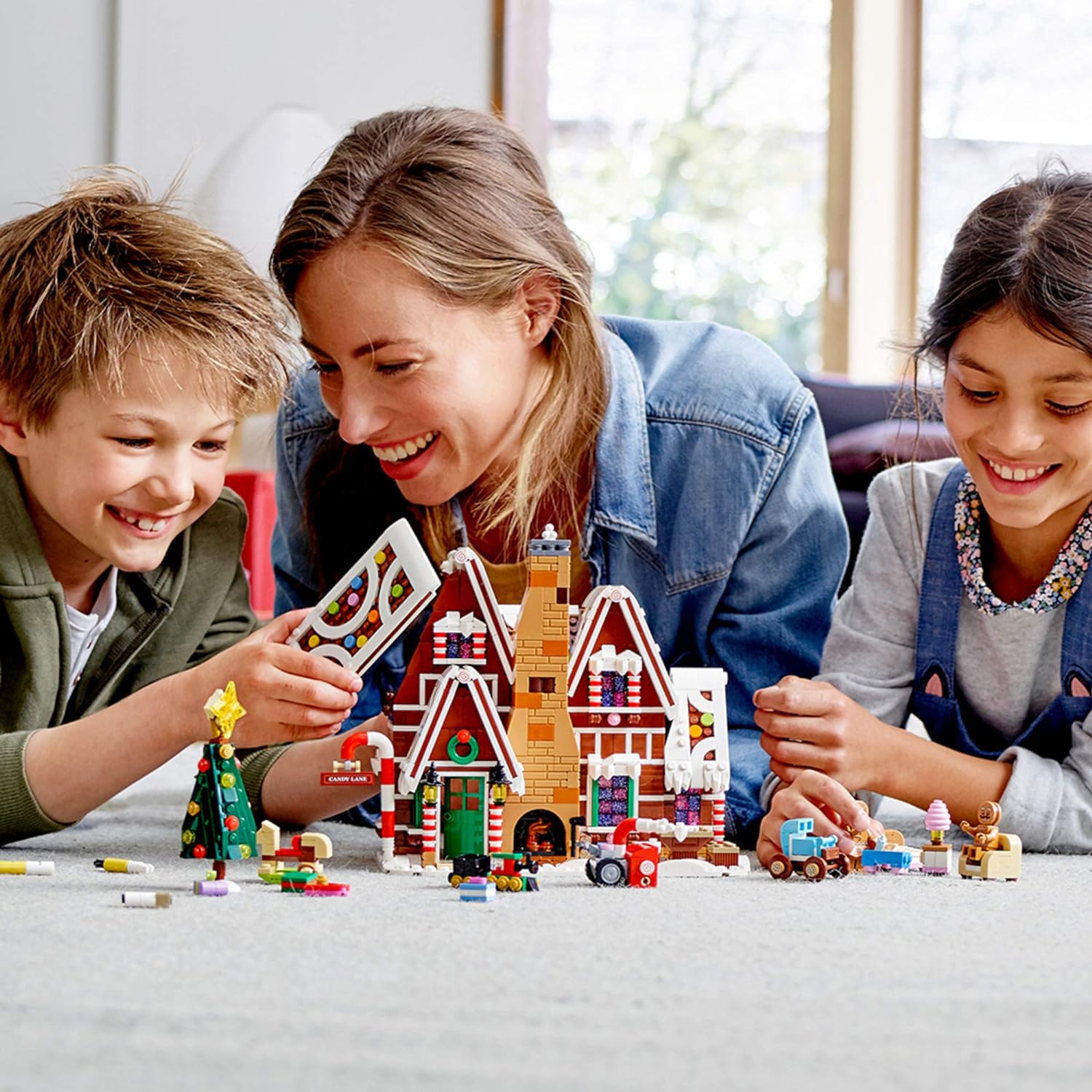 LEGO Creator Expert Lebkuchenhaus 10267 LEGO Creator Expert Lebkuchenhaus 10267