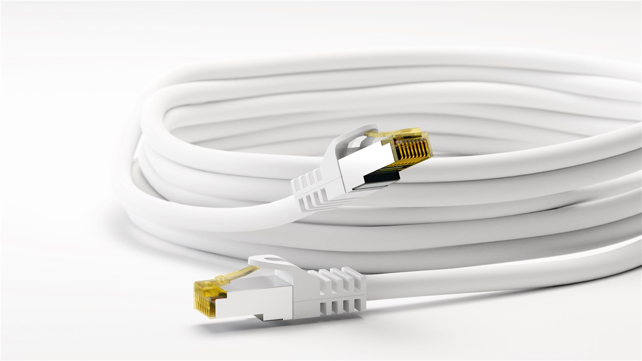 RJ45 Patchkabel CAT 6A S/FTP (PiMF), 500 MHz mit CAT 7 Rohkabel, weiß