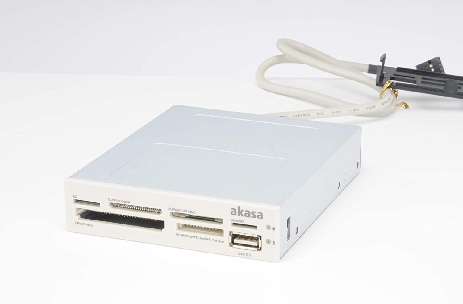 Akasa AK-ICR-07 Kartenleser USB 2.0 Eingebaut Akasa AK-ICR-07 Kartenleser USB 2.0 Eingebaut