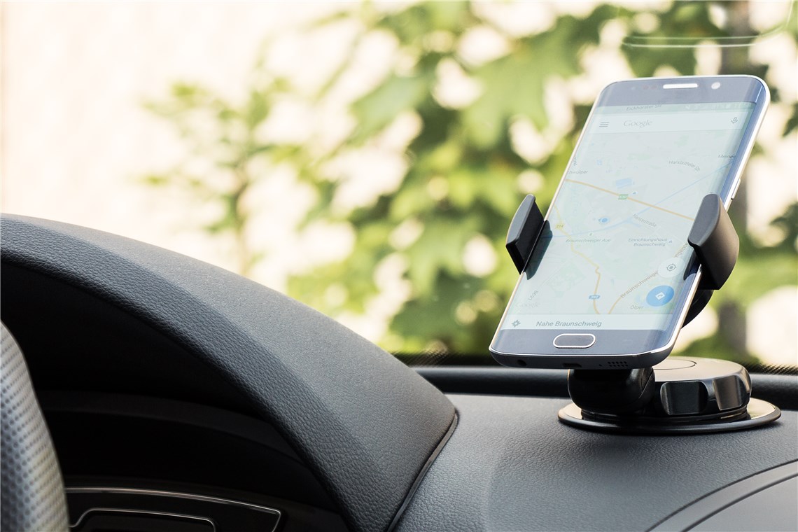 Smartphone Kfz-Halterung mit Saugnapf Slim