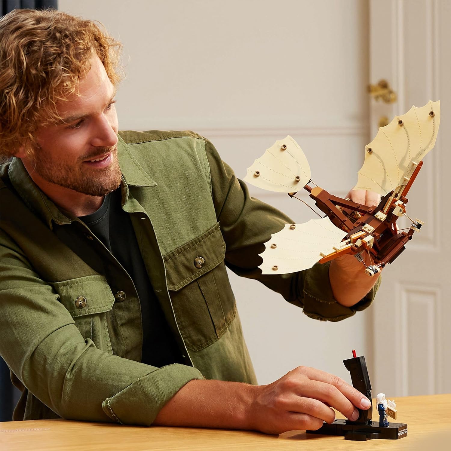 LEGO  ICONS 10363 - Leonardo da Vincis Fluggerät