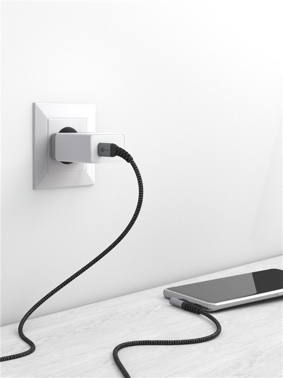 USB-C™-auf-USB-C™-Textilkabel mit Metallsteckern (spacegrau/silber), 90°, 1 m USB-C™-auf-USB-C™-Textilkabel mit Metallsteckern (spacegrau/silber), 90°, 1 m