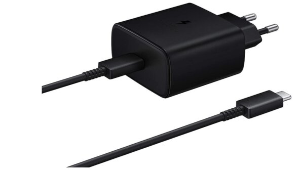 Samsung Wall Charger 15W + USB-C Datenkabel Black