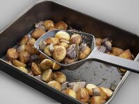 Joseph Joseph Scoop Plus Sieblöffel - Abtropfsieb Schwarz