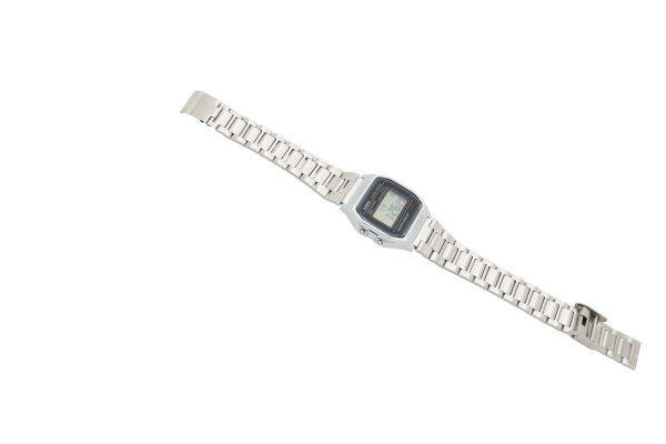 CASIO A158WA-1JF Vintage Unisex-Uhr Digital mit Edelstahlarmband, schwarz/silber